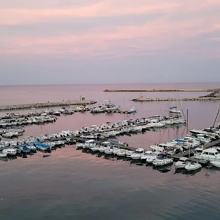 Eos Sea View