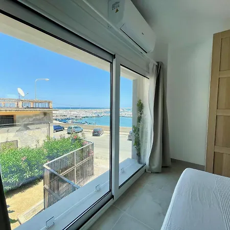 Eos Sea View Holiday home *