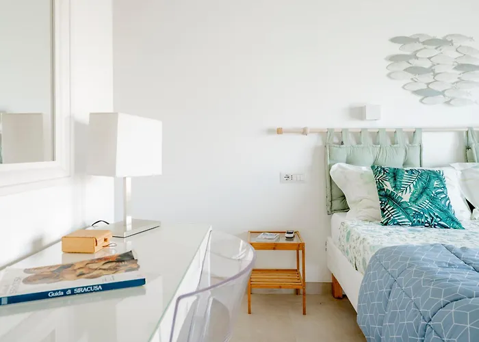 Eos Sea View
