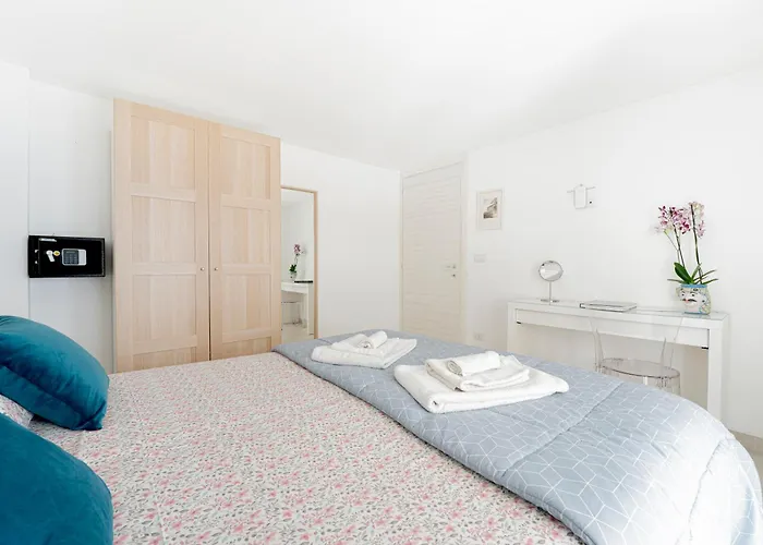 Eos Sea View Syracuse