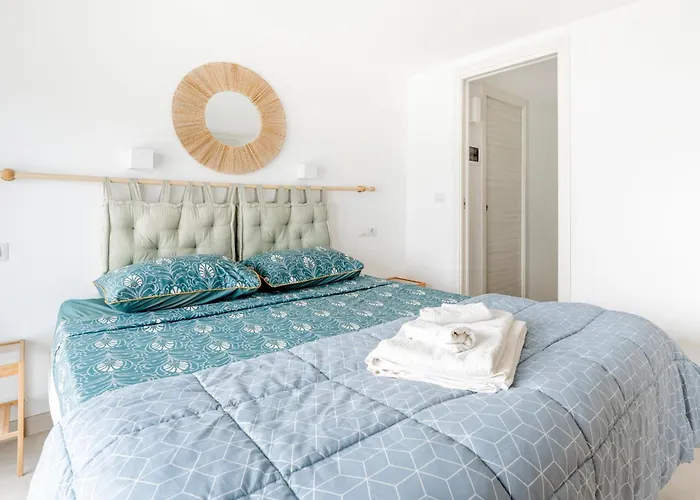 Eos Sea View Holiday home *