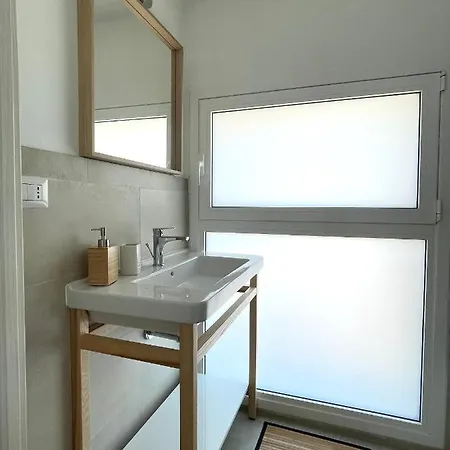 Eos Sea View Syracuse