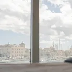 Eos Sea View